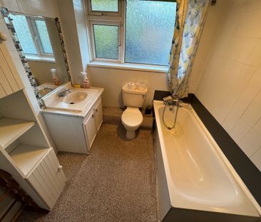 Frankley Lane, Birmingham, Northfield - Photo 6