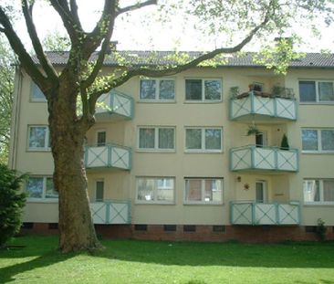 ** Begehrte Lage Holsterhausen: Moderne 3-Zimmer-Wohnung mit Balkon... - Foto 6