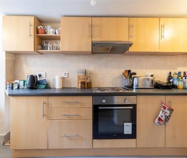 4 bedroom house to rent - Photo 3