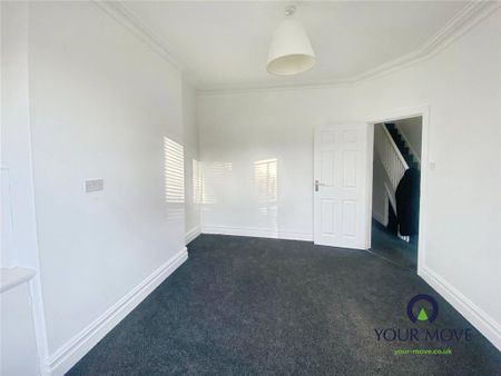 3 bedroom end of terrace house to rent - Photo 4