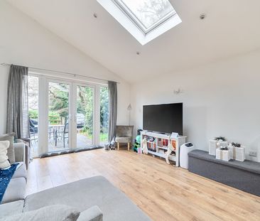 Churt Road Churt, Farnham - 1 bedroomProperty for lettings - Seymours - Photo 2