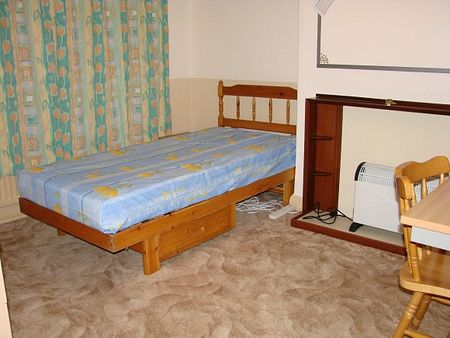 Bangor Gwynedd 5 bed house near City Centre - Photo 5