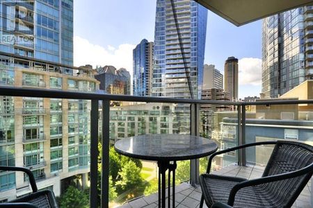 902 535 NICOLA STREET, Vancouver, British Columbia - Photo 3