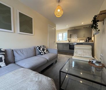 2 bedroom end of terrace house to rent - Photo 4