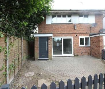 Churchfield Path, Cheshunt, EN8 - Photo 1