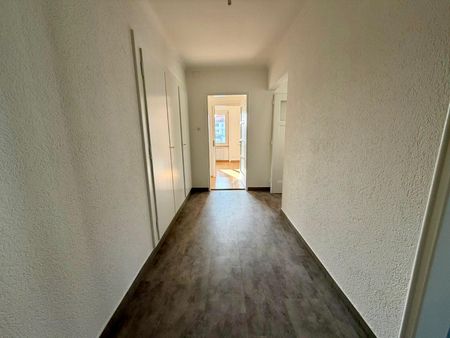 Charmant appartement de 3.5 pièces avec un balcon - Photo 5