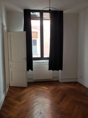 Appartement T3 A Louer - Lyon 2eme Arrondissement - 55.87 M2 - Photo 3