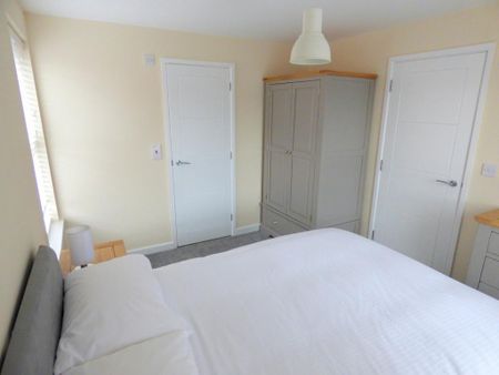 1 bedroom flat to rent - Photo 3