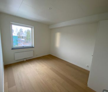 Hälsinggårdsvägen, Falun - Photo 2