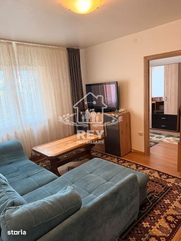Apartament de inchiriere - Photo 2