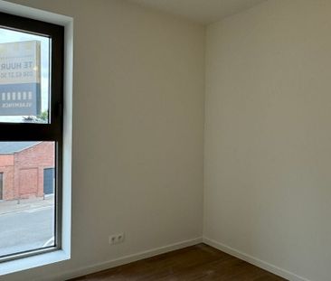 Appartement te huur in Veurne voor € 900 met 2 slaapkamers - Photo 3