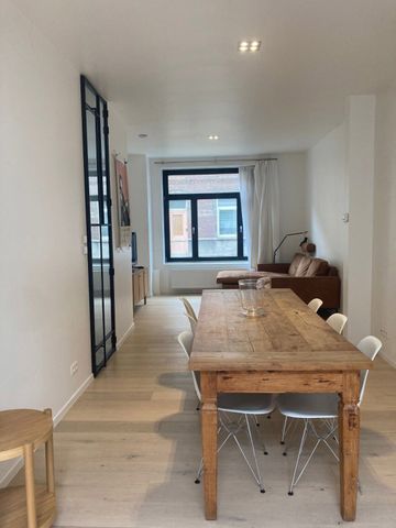 Prachtig herenhuis met 4 slaapkamers en terras - Foto 2