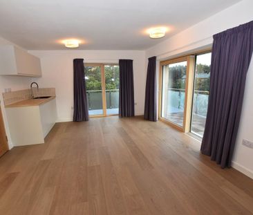 2 bedroom detached house to rent - Photo 2