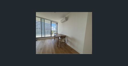 Beautiful furnished 1 bedroom with great city and garden view - Photo 5