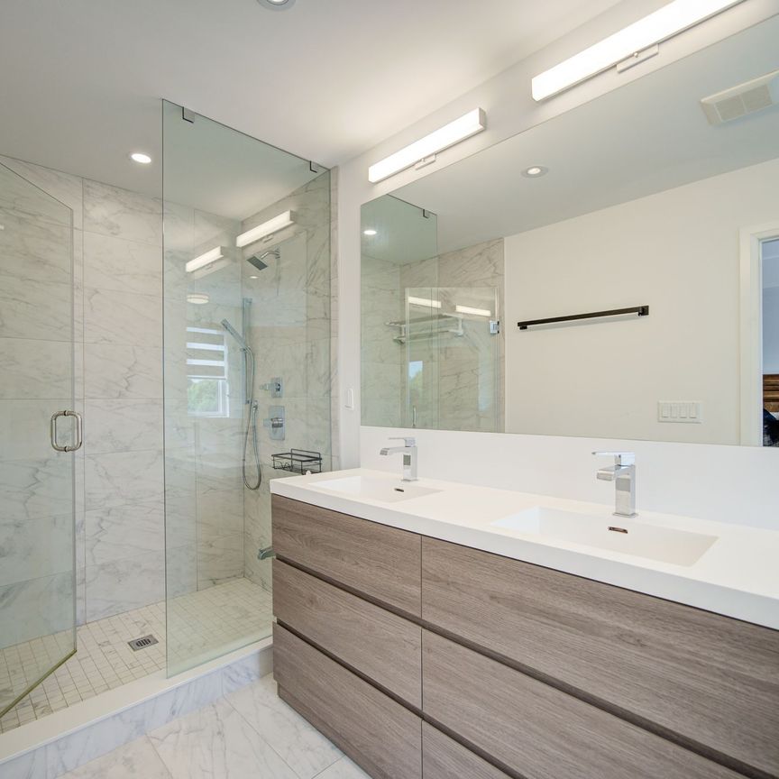 For Lease - 8 Yans Way, Markham, Ontario - Photo 1