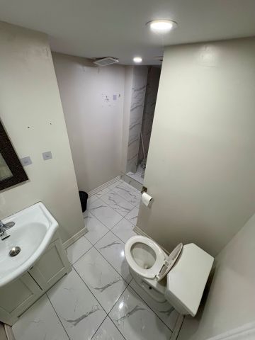 For Lease - 92 Evalene Court, Brampton, Ontario - Photo 3