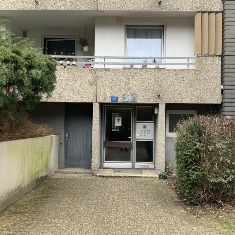 2-Zimmer-Wohnung mit Balkon in Mönchengladbach-Schmölderpark mieten - Photo 1