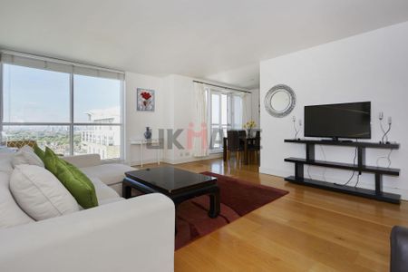 Westferry Circus room 1 - Photo 5