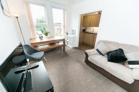 Flat 5, 66 Chapel Lane, Headingley, Leeds - Photo 5