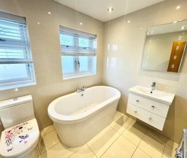 Stanley Road, Rainham, RM13 8AJ, Property for rent - Photo 3