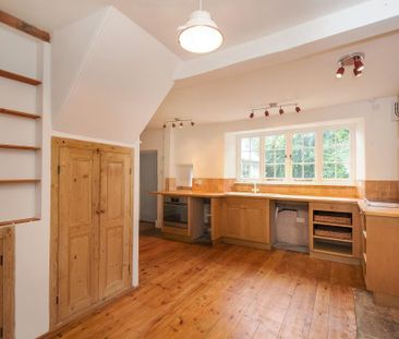 4 bedroom terraced house to rent - Photo 6