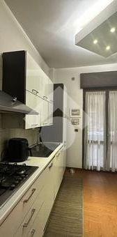 Quadrilocale in affitto - Photo 1