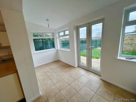 3 bedroom property to rent in Banbury - Photo 2