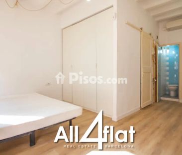 Estudio en alquiler en Carrer de la Lluna - Foto 5