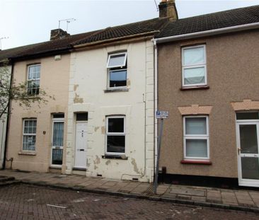 2 bedroom terraced house to rent - Photo 1