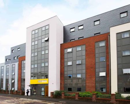 Premium Ensuite - Photo 4