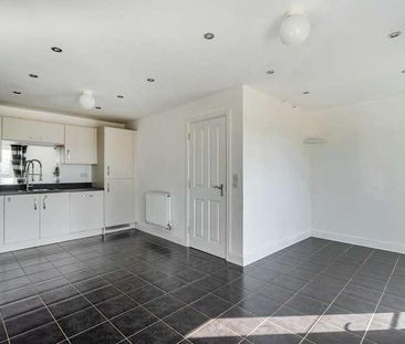 Berryfields, Aylesbury, HP18 - Photo 6