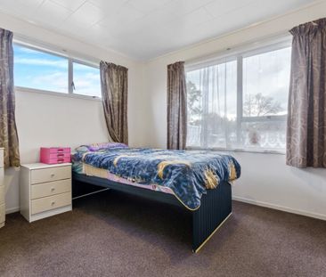 23 Redcrest Avenue, Red Hill, Auckland - Photo 4