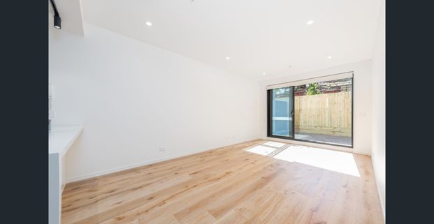 Ground Level Haven - Photo 1