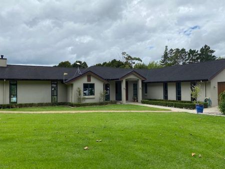 Large lifestyle home minutes from Warkworth - Photo 5