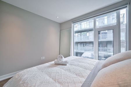 For Lease - 33 Dundonald Street Unit# TH 2, Toronto, Ontario - Photo 3