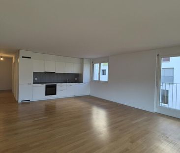 Grosszügige Wohnung im Familienquartier - Foto 2