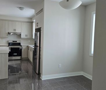 For Lease - 224 Greer Street, Barrie, Ontario - Photo 1