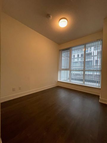 For Lease - 180 Fairview Mall Drive Unit# 611, Toronto, Ontario - Photo 3
