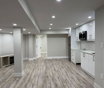 For Lease - 34 Primeau Drive, Aurora, Ontario - Photo 3