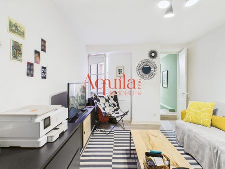 Location Appartement 1 pièce 39m² LYON 2ème - Photo 2