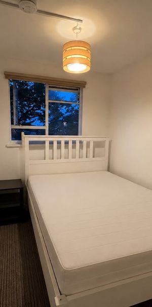 Room in a Shared Flat, Westbourne Park Villas, W2 - Photo 2