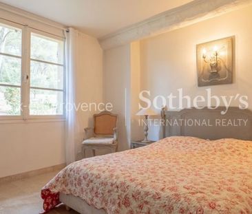 Maison • Aix-en-Provence - Photo 3