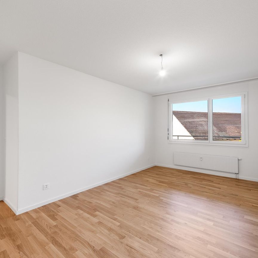 Grosszügige Wohnung an ruhiger und grüner Lage in Herblingen - Foto 1