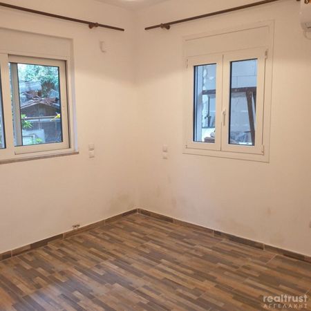 Διαμέρισμα για ενοικίαση Αρτέμιδα (Λούτσα) - Photo 2