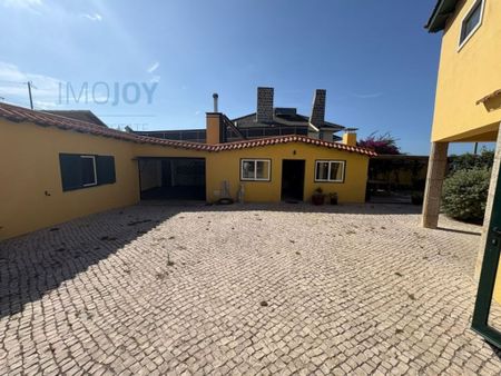 5 room luxury House for rent in Cascais e Estoril, Portugal - Photo 2