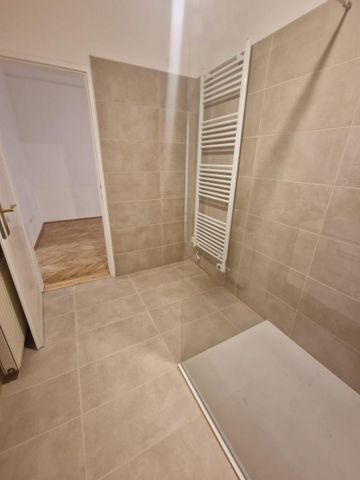 Sanierte und ruhige 2-Zimmerwohnung am Steyrer Stadtplatz - Top 8 - Photo 4