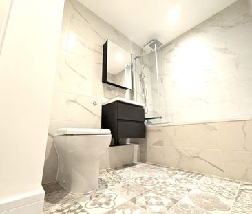 2 Bed Flat, High Street, E17 - Photo 4