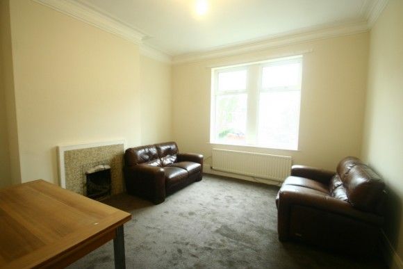 5 Bed - Windsor Terrace, South Gosforth, Ne3 - Photo 1