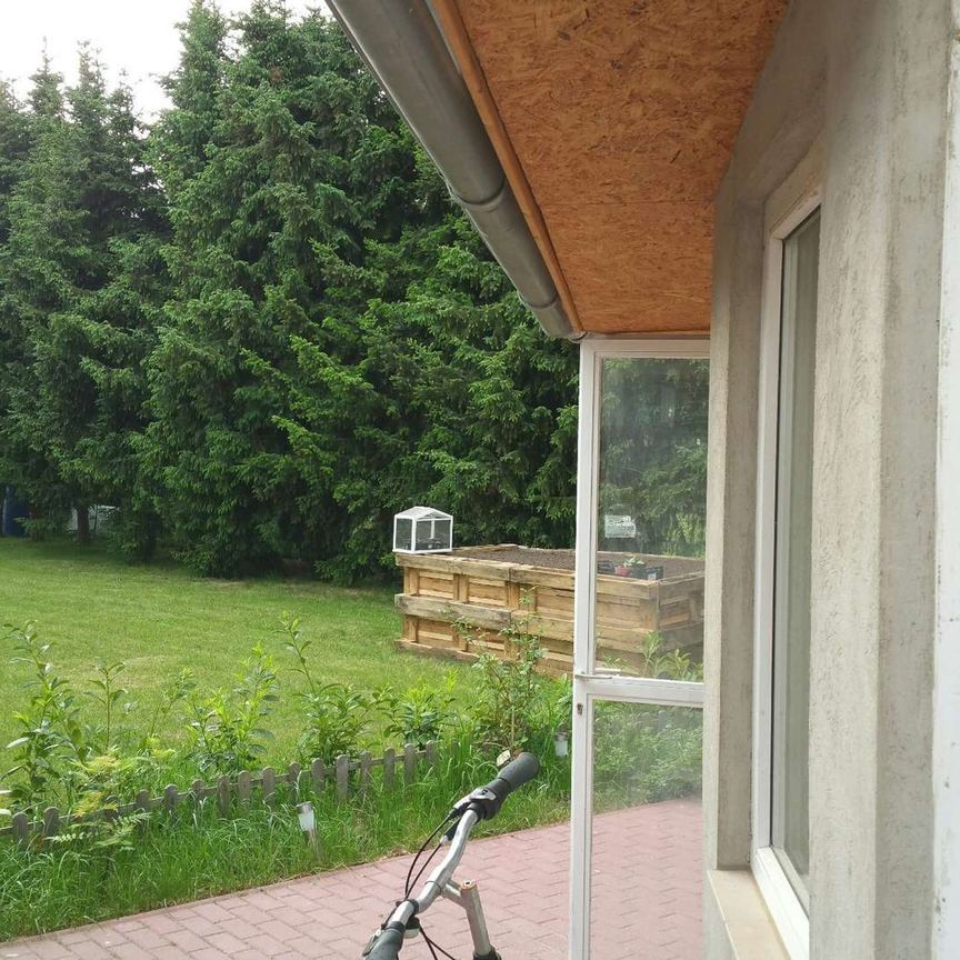 Oberricklingen // schön möbliert mit Wintergarten und Internet - Foto 1