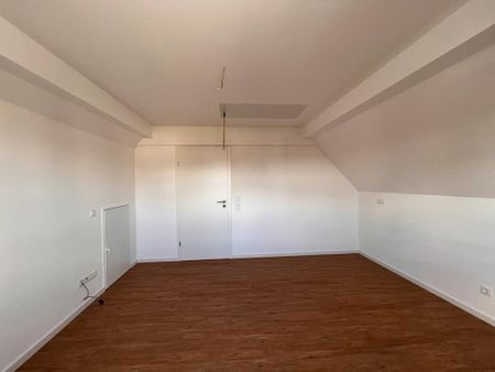 Moderne Dachgeschosswohnung mit ca. 59 m2 zum 1.4.2026 - Photo 4